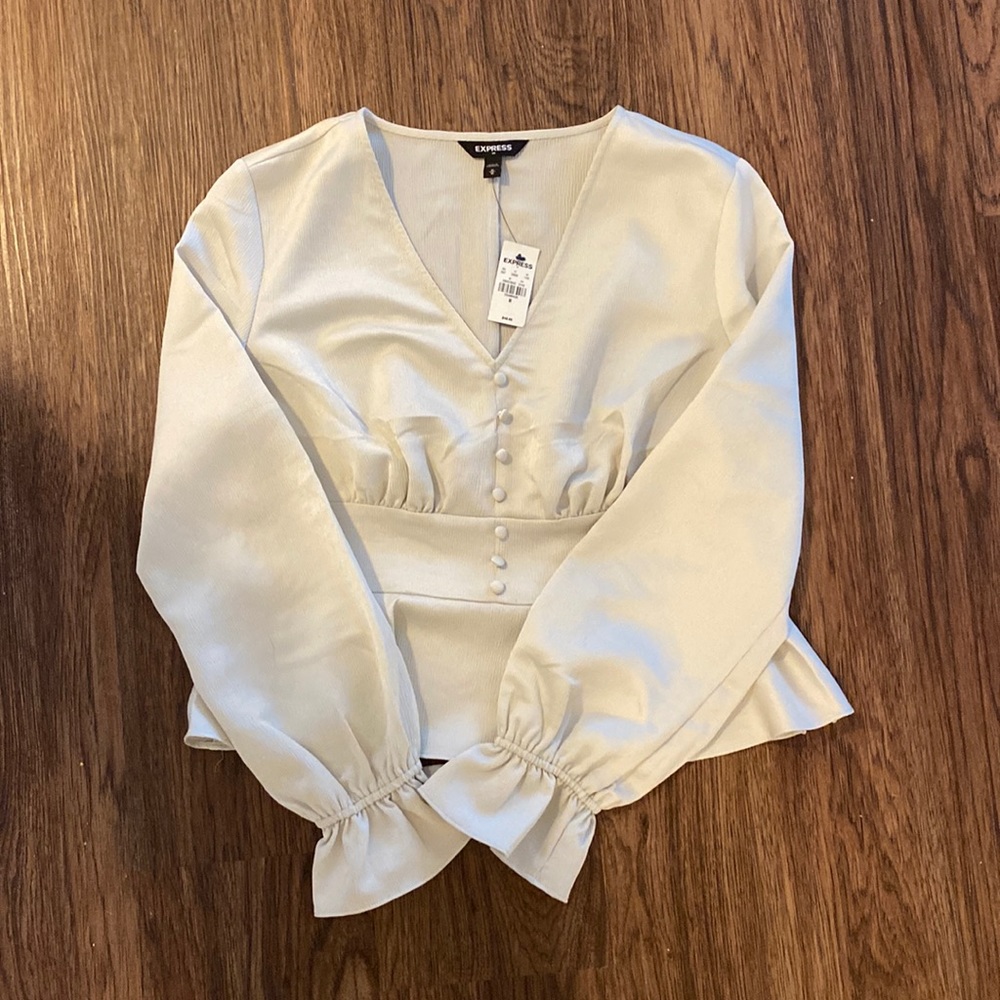 Womens Express Size Medium Blouse